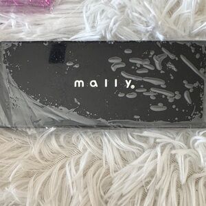 Mally Tan concealer
